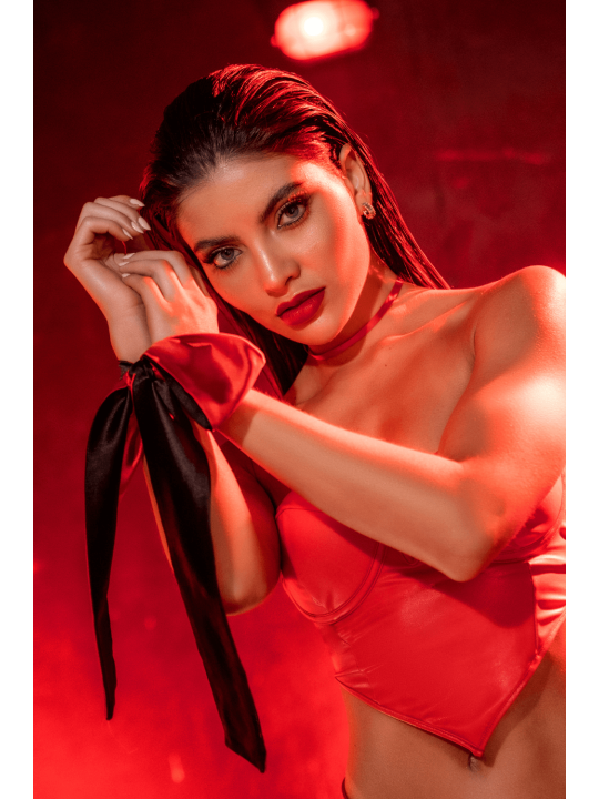 Accessoire sexy en satin polyvalent : masque ou lien pour les mains Mapalé - MAL128BKRD