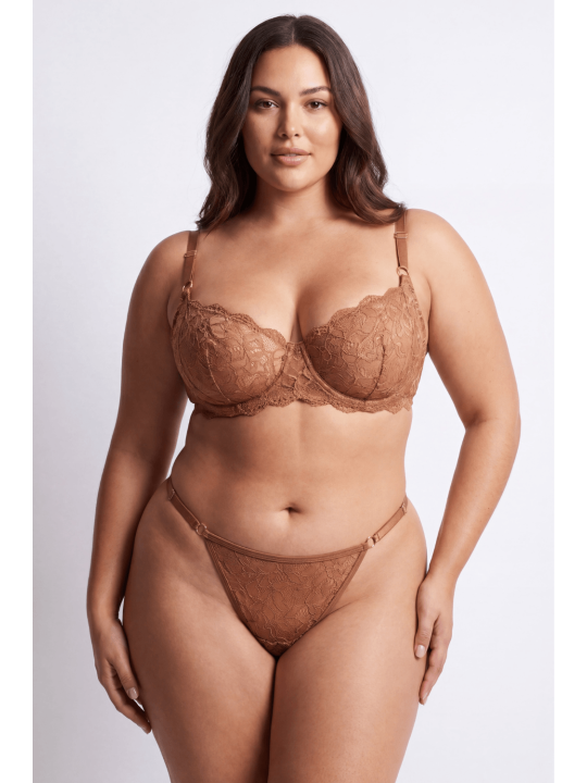 String taupe en dentelle avec bijou cœur doré - PA02MBRW